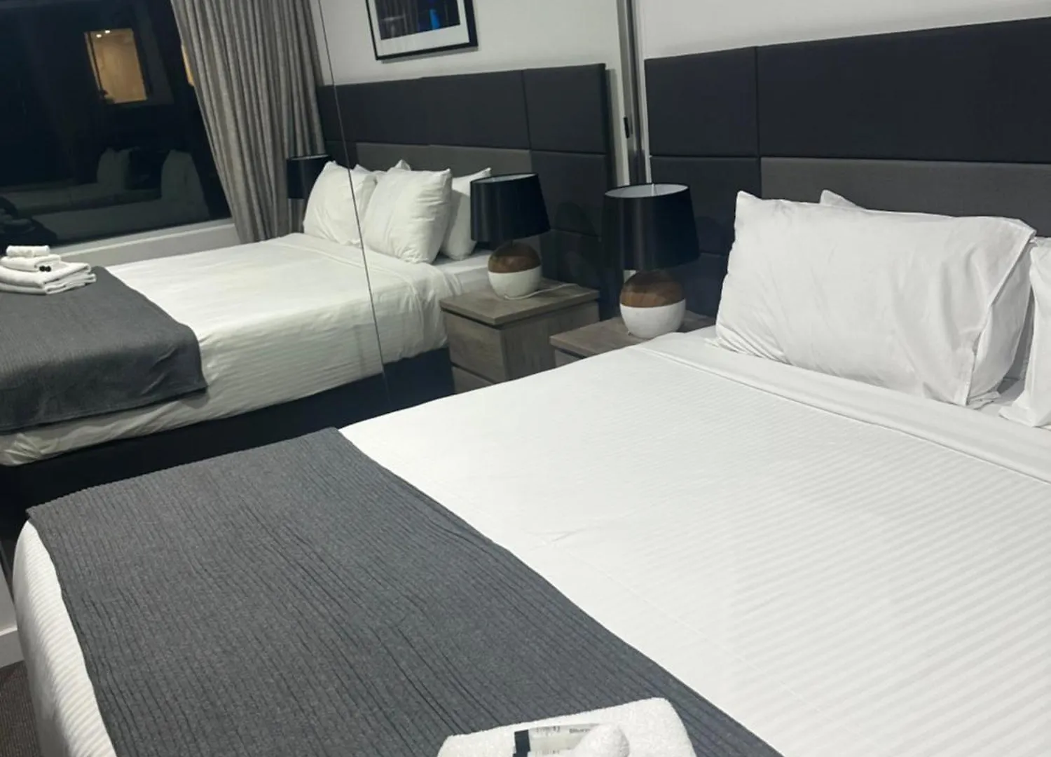 Embassy Apartment 1207 Adelaide