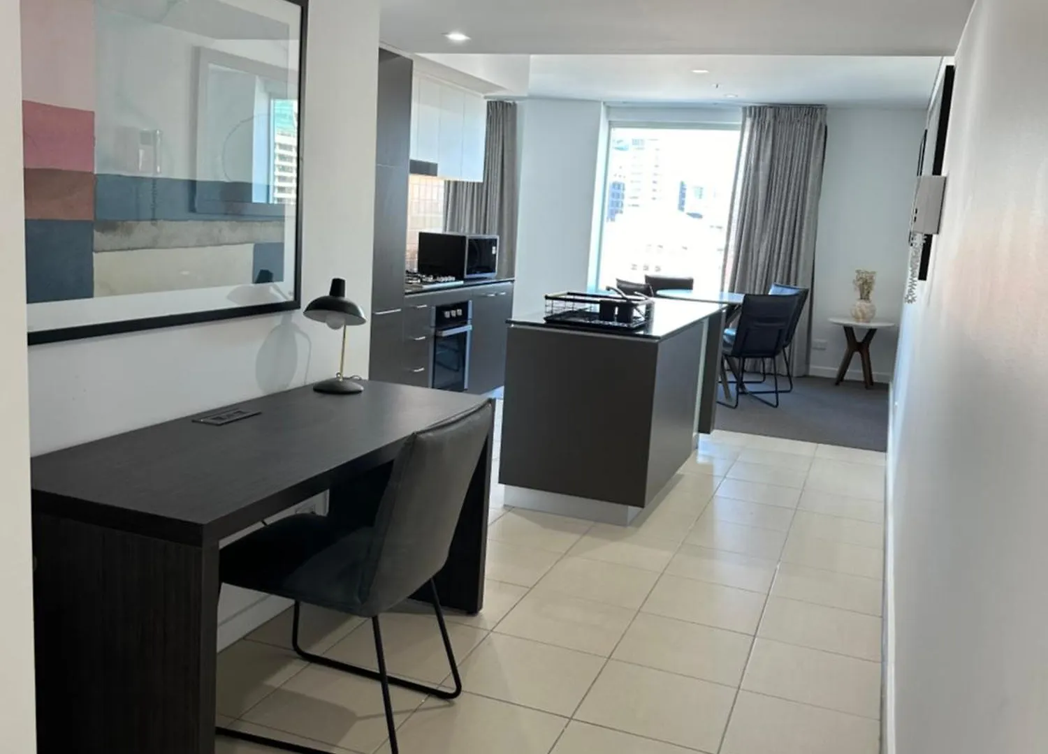 Embassy Apartment 1207 Adelaide