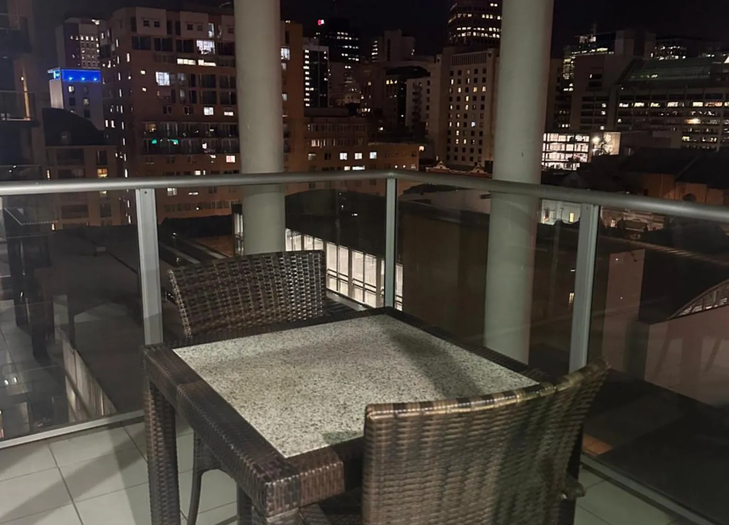Embassy Apartment 1207 Adelaide