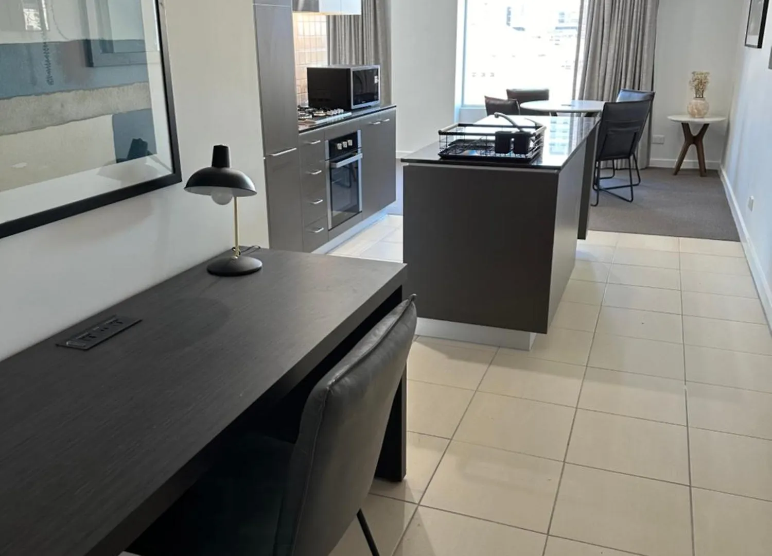 Embassy Apartment 1207 Adelaide
